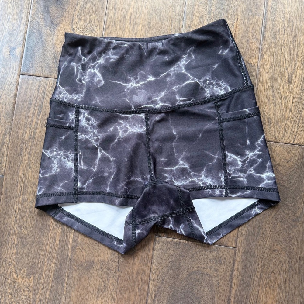 Buffbunny Athletic Shorts Women Extra Small Black Marble Excellent Side Pockets